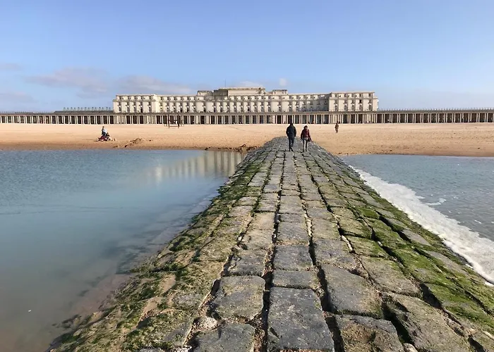 Panoramic Seaview Apartment Ostend